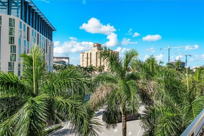 Building Photo - 550 Okeechobee Blvd