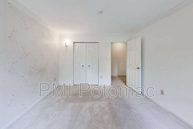 Building Photo - 14672 Brougham Way