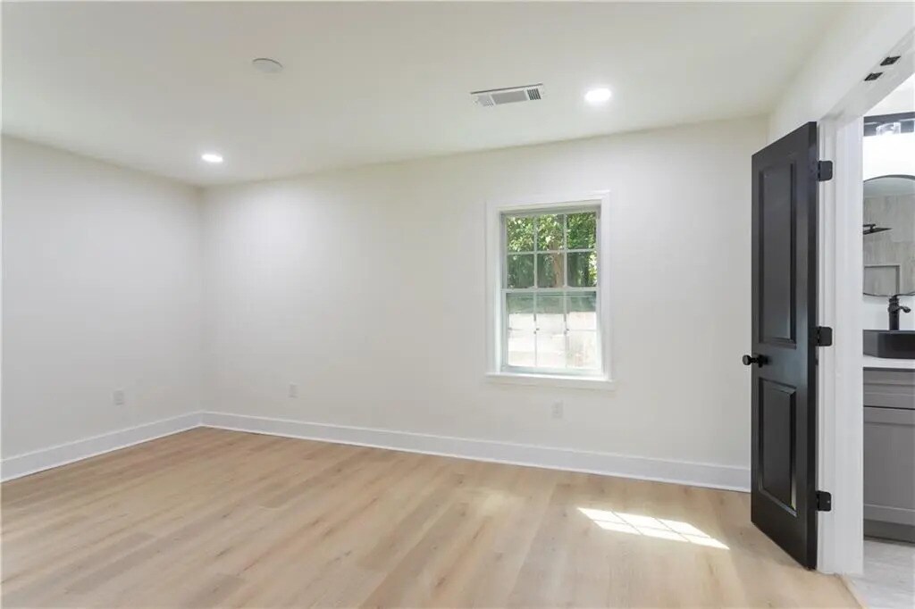 Building Photo - 167 Rockmart Dr SW