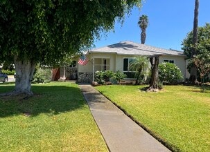 Corner Lot - 8803 Aldrich St