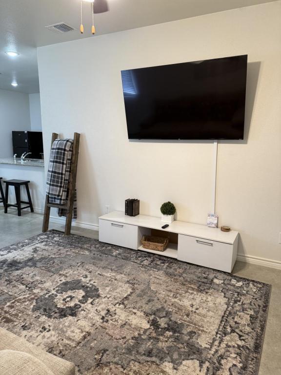 Building Photo - 6000 Harriet Tubman Ave