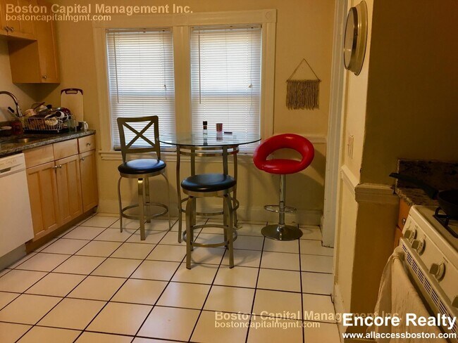 Building Photo - 91 Wallingford Rd