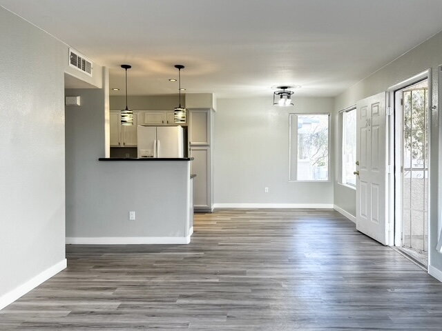 Building Photo - Updated Upstairs 3BD/2BA Condo in Gated Community w/ Resort-Style Pools + Fitness Room