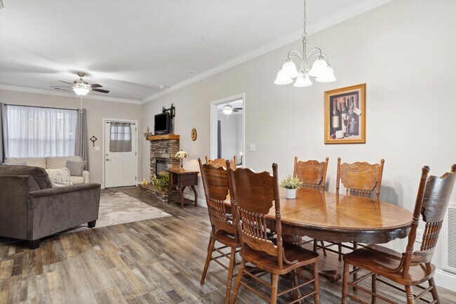 Building Photo - 235 Bishop Cap Cir