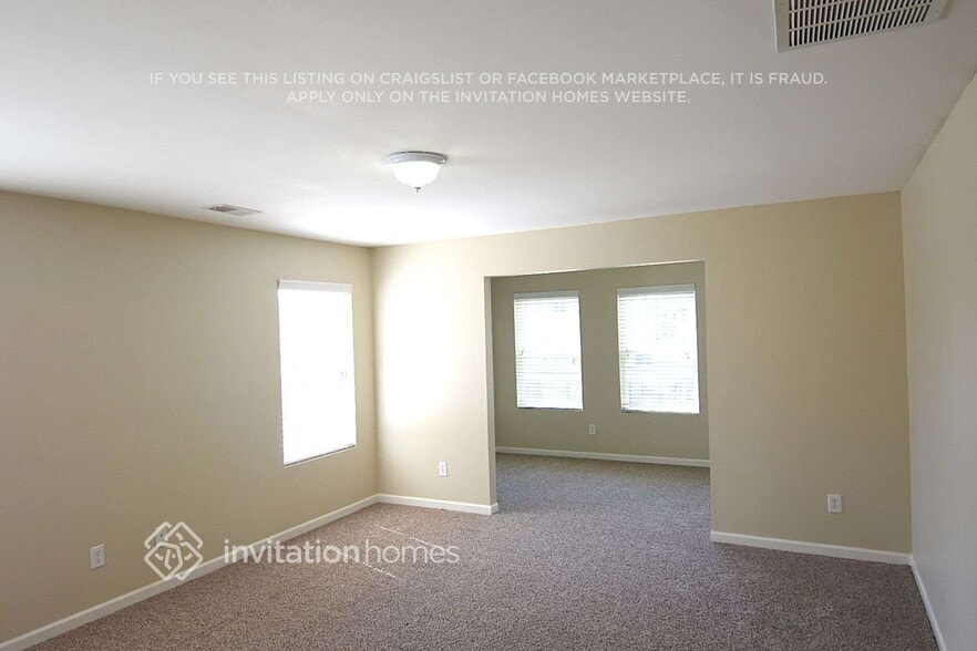 Building Photo - 349 Victory Ln