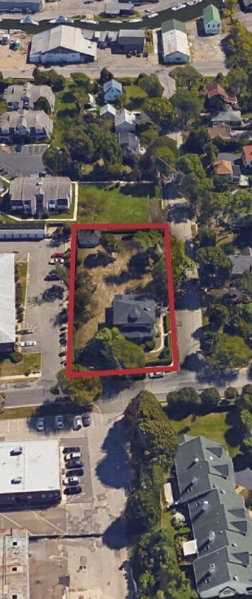 Aerial Photo - Fairfield Maples South at Bay Shore