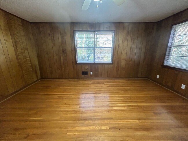 Building Photo - 1217 B Suber Street, Columbia, SC 29205