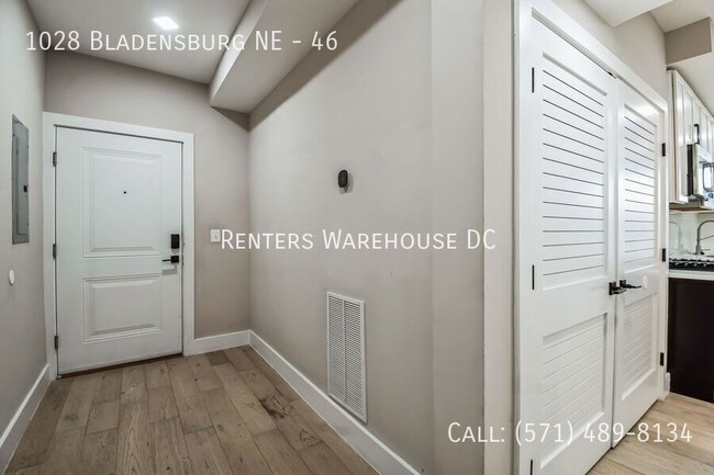 Building Photo - 1028 Bladensburg Rd NE