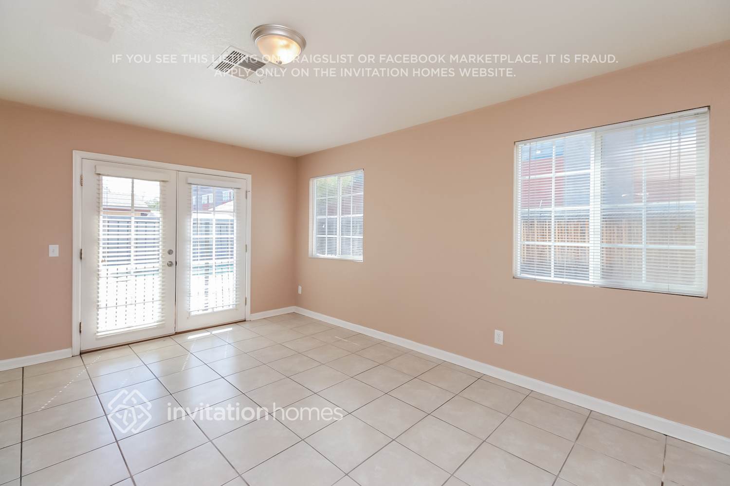 Building Photo - 8925 W Meadowbrook Ave