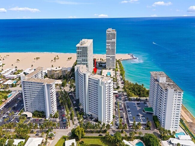 Building Photo - 2000 S Ocean Dr