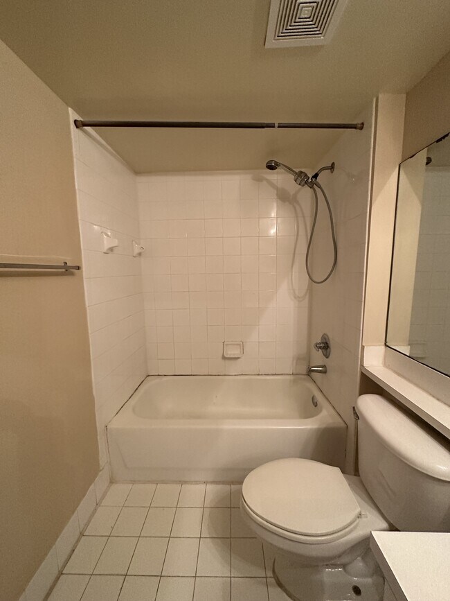 Building Photo - 3874 Lyons Rd