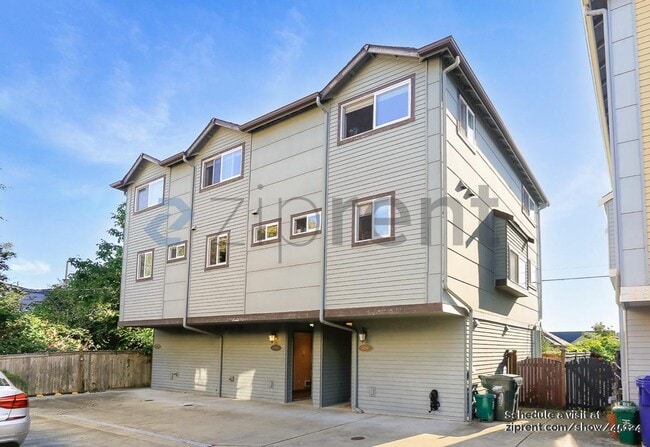 Building Photo - 6520 34th Ave SW