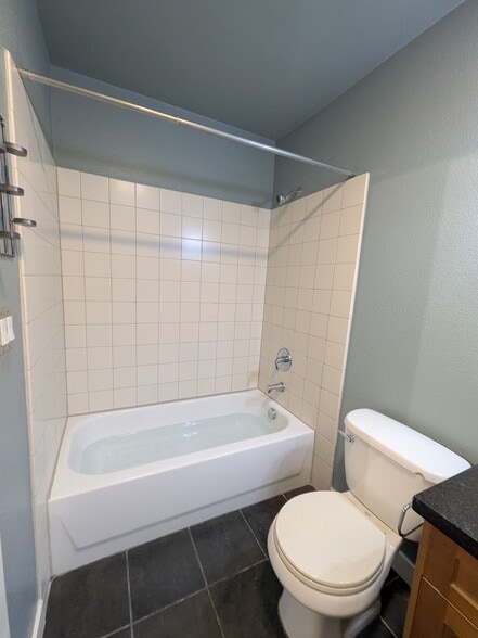 Building Photo - 937 N 200th St