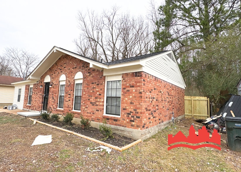 Building Photo - 638 Northaven Dr
