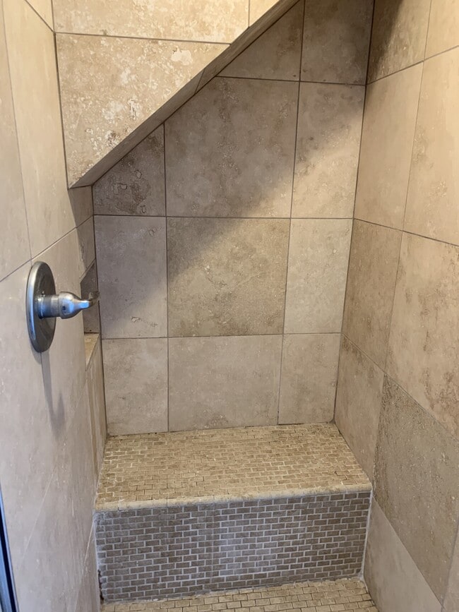 Building Photo - 3476 La Mirada Dr