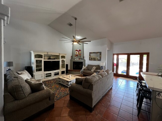 Building Photo - 8443 Forget Me not St