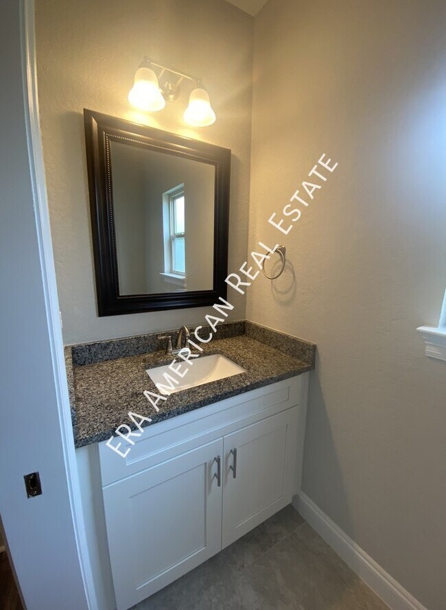 Building Photo - 8461 Laredo St