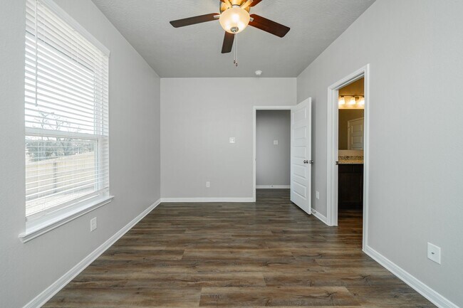 Building Photo - 1141 Trellis Pass