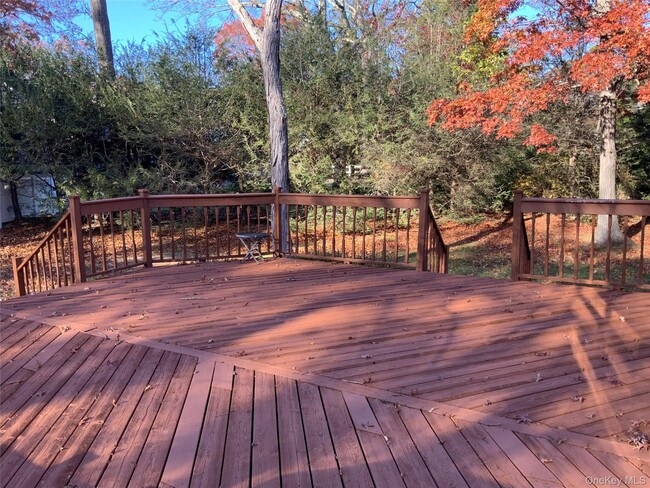 Building Photo - 20 Gildare Dr