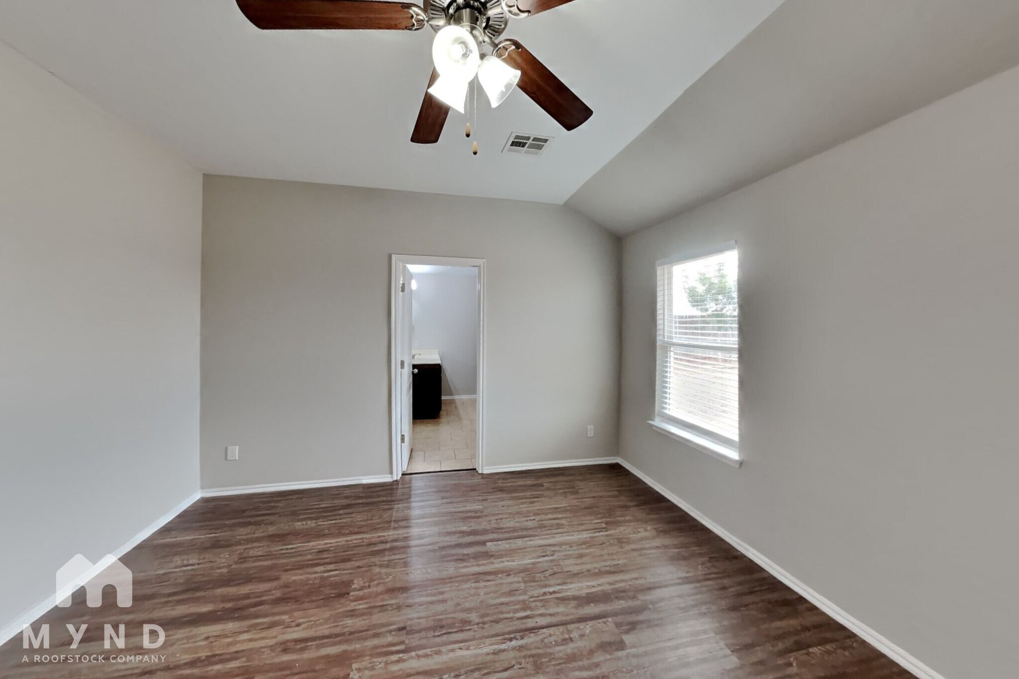 Building Photo - 3332 SE 96th St