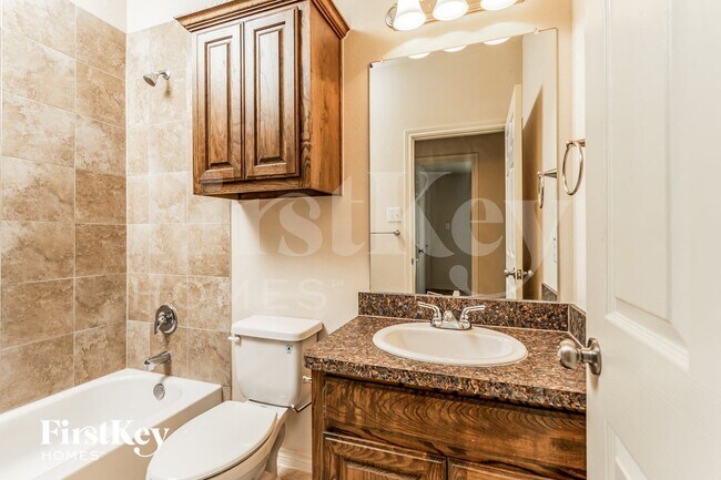 Building Photo - 603 Cardwell Dr