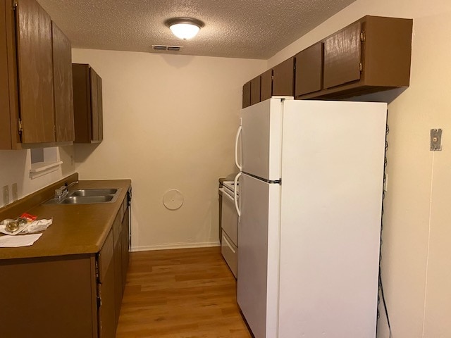 Building Photo - 401 Tammy Lynn Dr