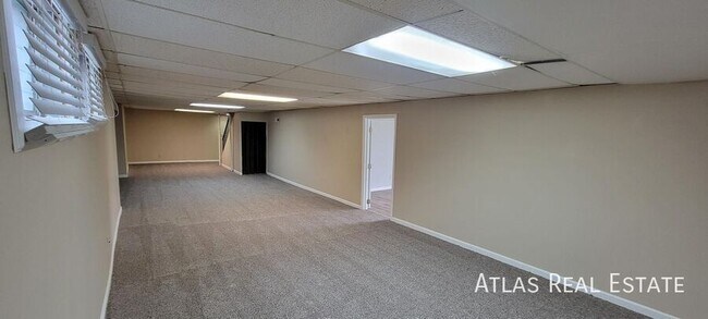 Building Photo - 8844 Horton St