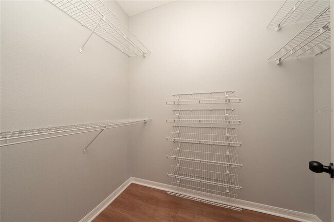 Building Photo - 9417 Myrtle Creek Ln