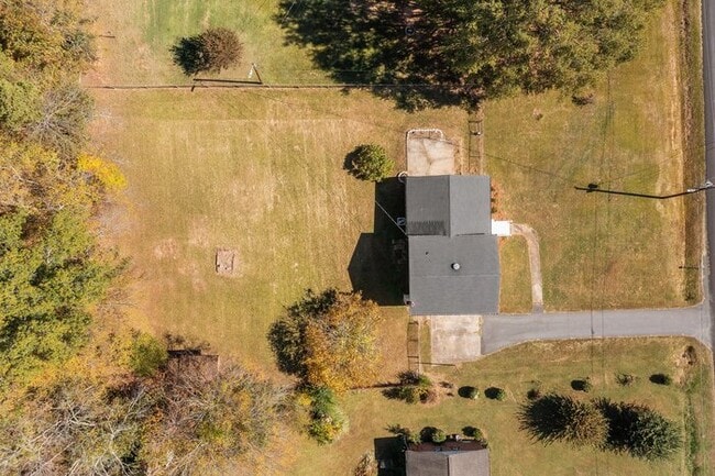 Building Photo - Bethaven
