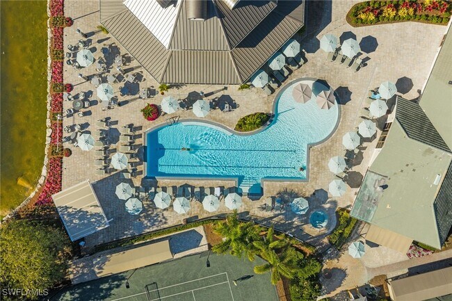 Building Photo - 2215 Chesterbrook Ct