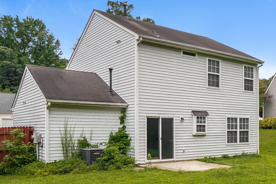 Building Photo - 4409 Cobble Creek Ln