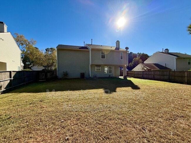 Building Photo - 209 Hollyhock Ln
