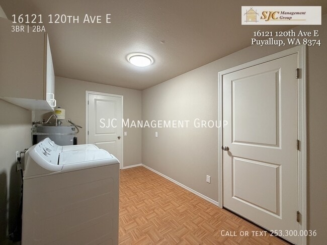 Building Photo - 16121 120th Ave E
