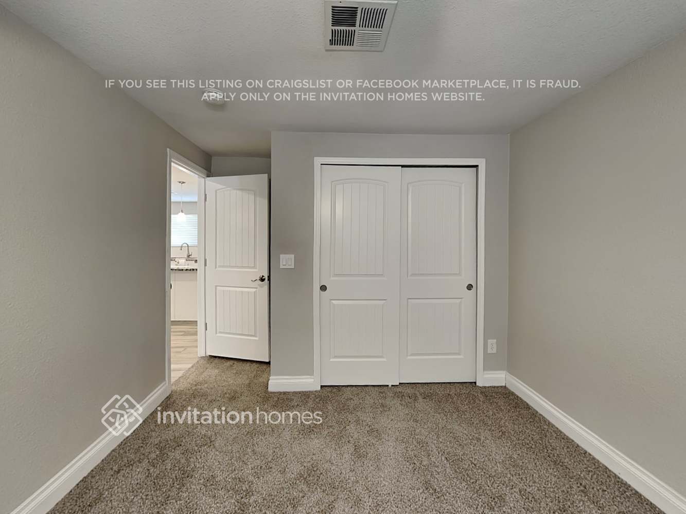 Building Photo - 3715 E Delcoa Dr