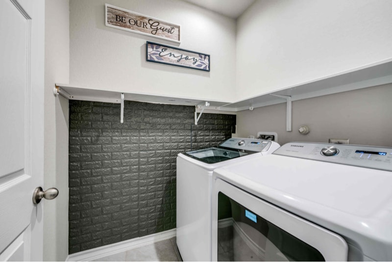 Building Photo - 10434 Francisco Way