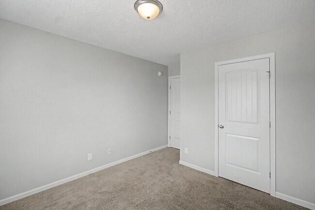 Building Photo - 454 Brightleaf Cir