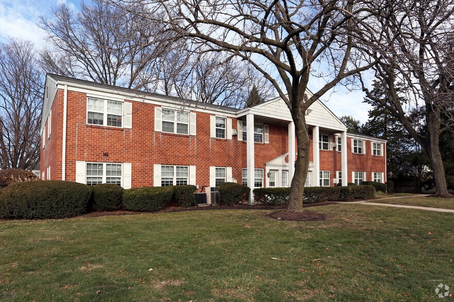 Glenn Wyn Manor 1425 Fruitville Pike Lancaster PA 17601 Apartment