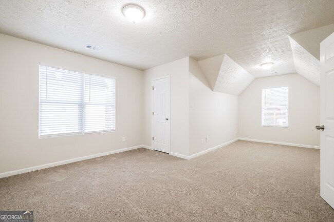 Building Photo - 5807 Belmont Ridge Cir