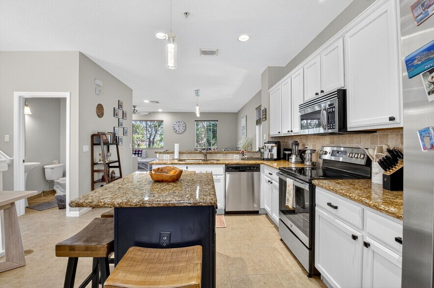 Building Photo - 4603 Danson Way