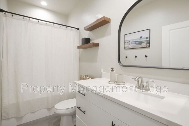 Building Photo - 4121 Sitio Flor