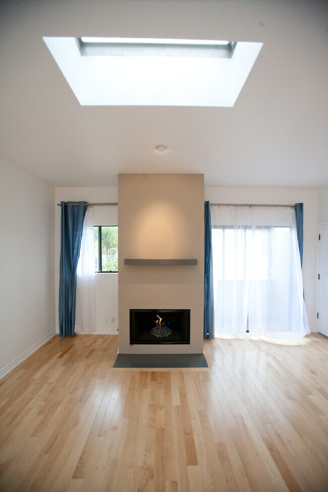 Living room Fireplace - 4106 McLaughlin Ave