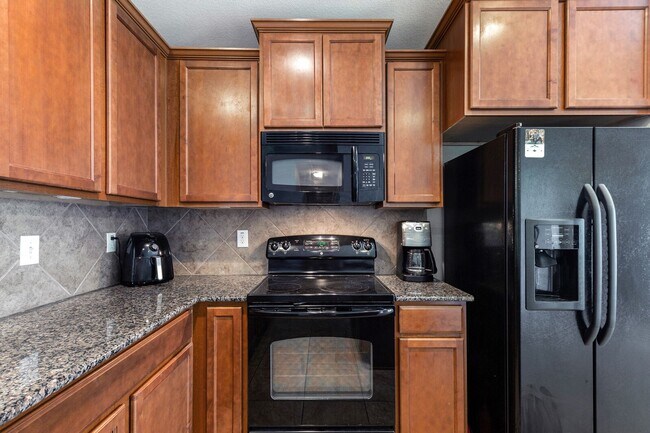 Building Photo - 6609 Sendero Lane