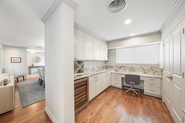 Building Photo - 5058 Yarwell Dr
