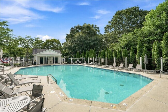 Building Photo - 1130 Kilmington Ct