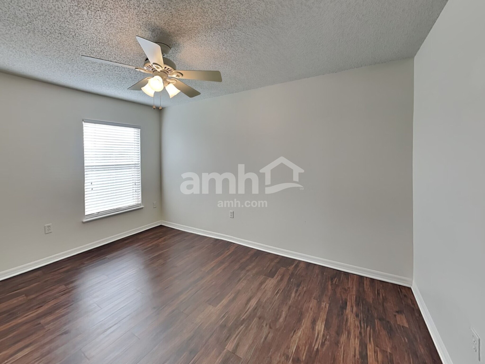 Building Photo - 9172 Upstream Ct