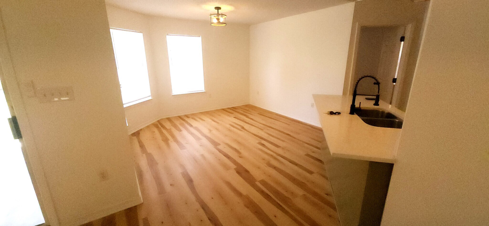 Building Photo - 8625 Laredo St