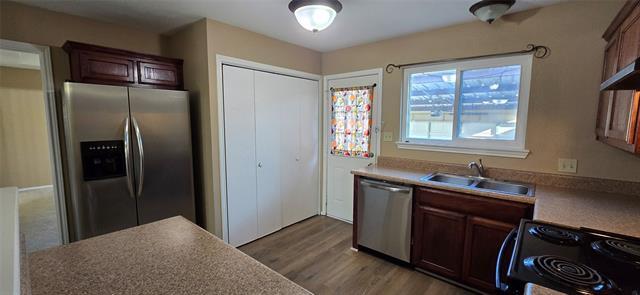 Building Photo - 923 Westover Dr