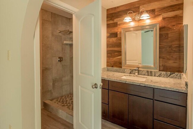 Building Photo - 39 Ginger Springs Pl
