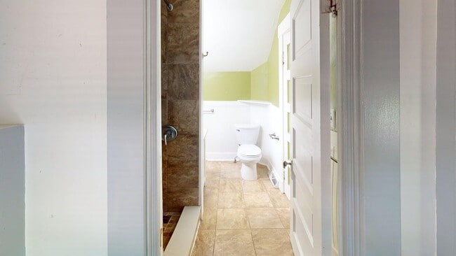 Bathroom #1 - 815 Brown St