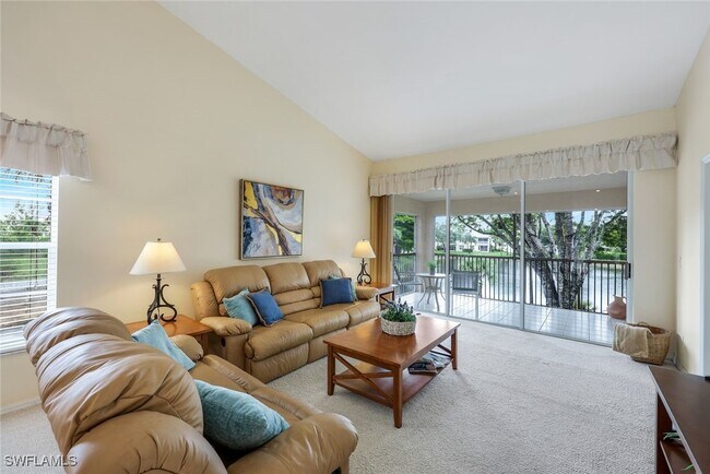 Building Photo - 736 Wiggins Lake Dr